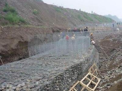 城北區河南濮陽濱河石籠護坡工（gōng）程
